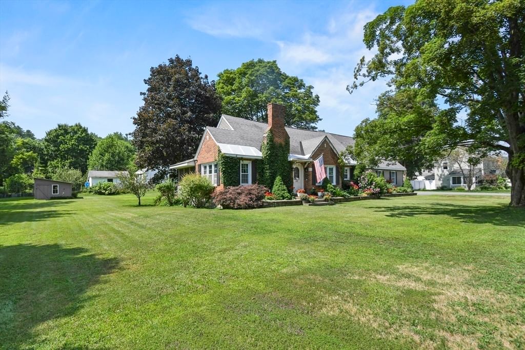 235 Pleasant St, Dalton, MA 01226 photo 5