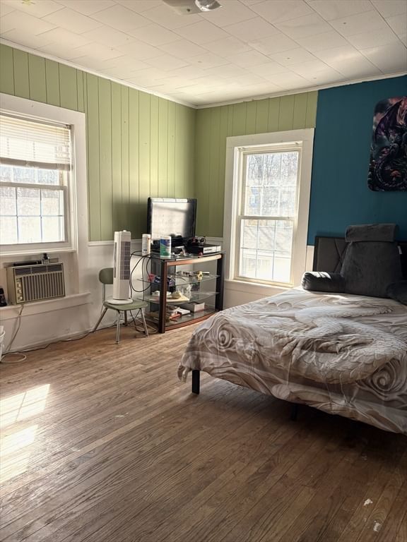 67 Putnam St Orange — Photo 13 of 30