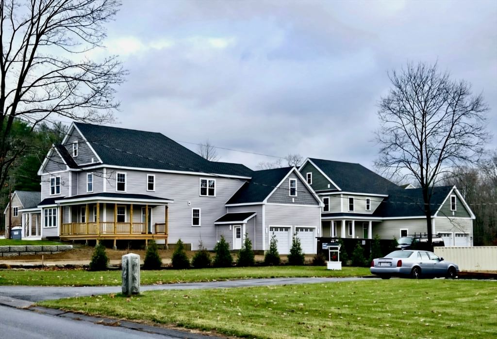 90 Willow Street #3, Acton, MA 01720