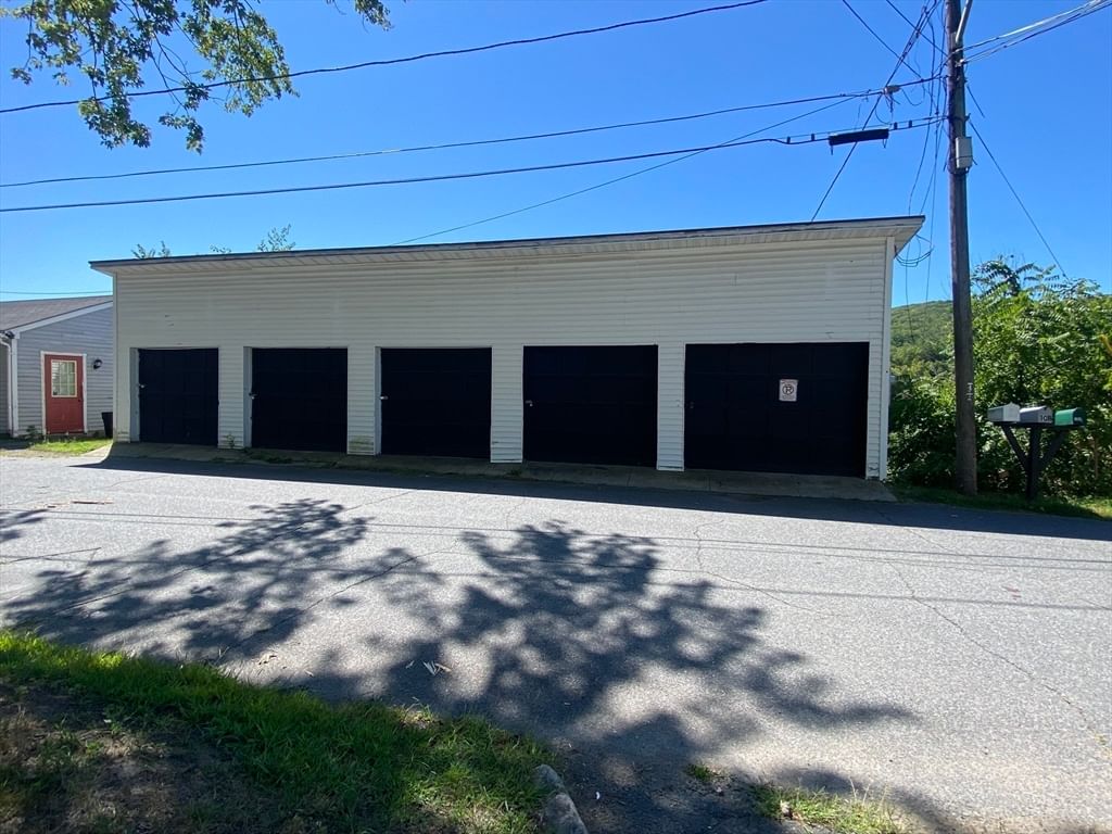 10 E Prospect St, Erving, MA 01344 photo 5