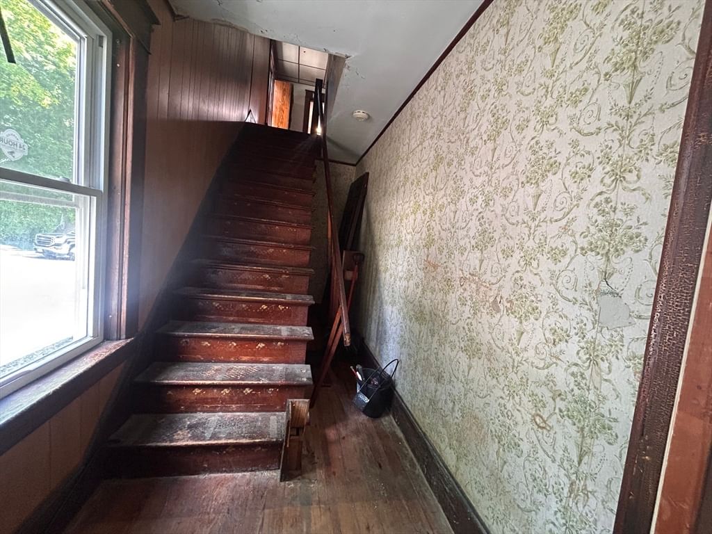 59-61 Conway St Greenfield — Photo 11 of 26