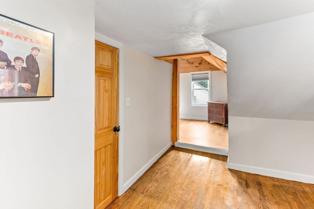 4 Phillips St Attleboro — Photo 17 of 34