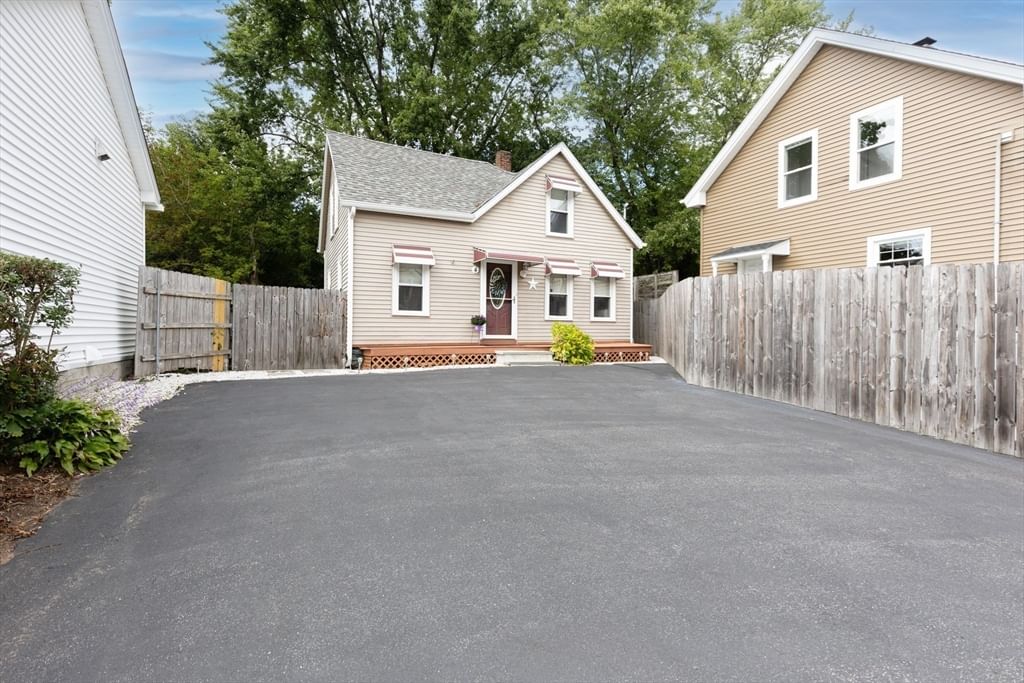 4 Phillips St Attleboro — Photo 34 of 34