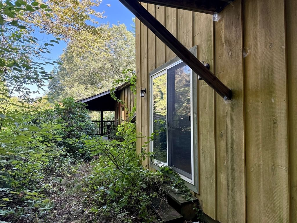 339 S Shelburne Rd, Shelburne, MA 01370 photo 3