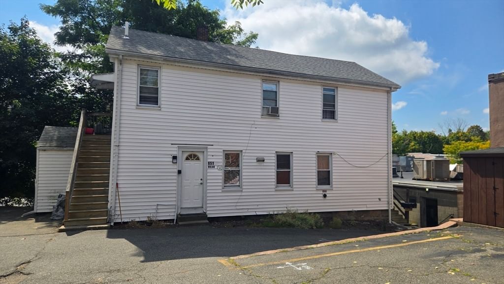 651 Washington St Canton — Photo 6 of 12