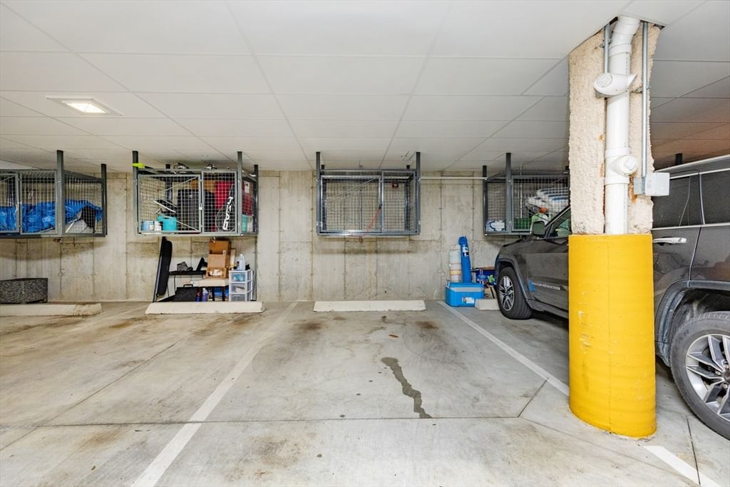 Listing Image 33