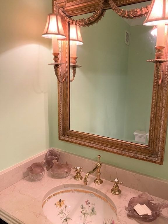 85 East India Row #9G Boston — Photo 14 of 20