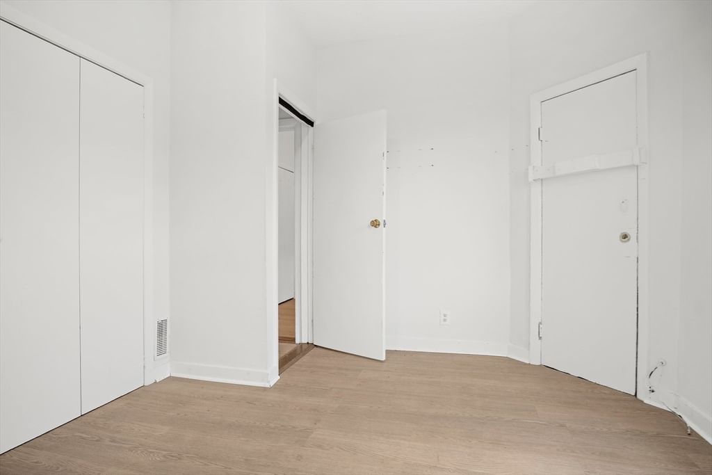 252-254 Magnolia St Boston — Photo 13 of 35