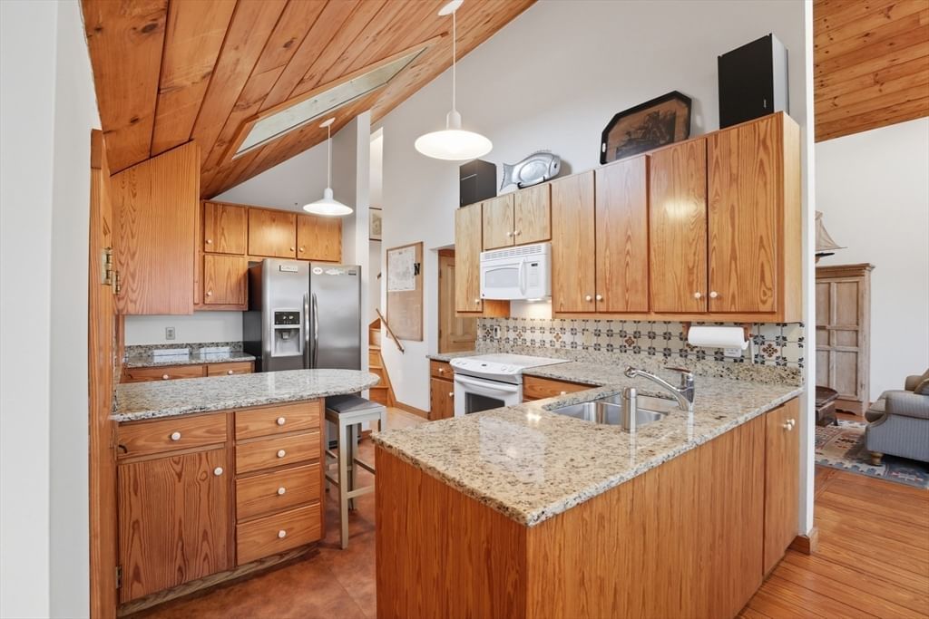 17 Pond View Drive, Nantucket, MA 02564 photo 2