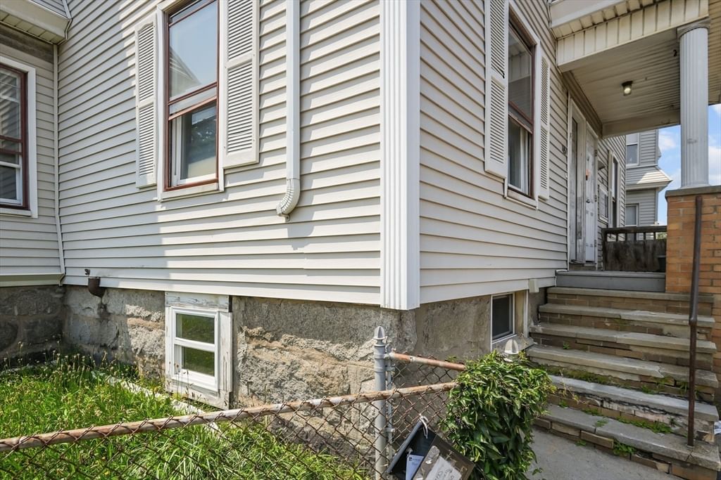 51 County St New Bedford — Photo 36 of 36