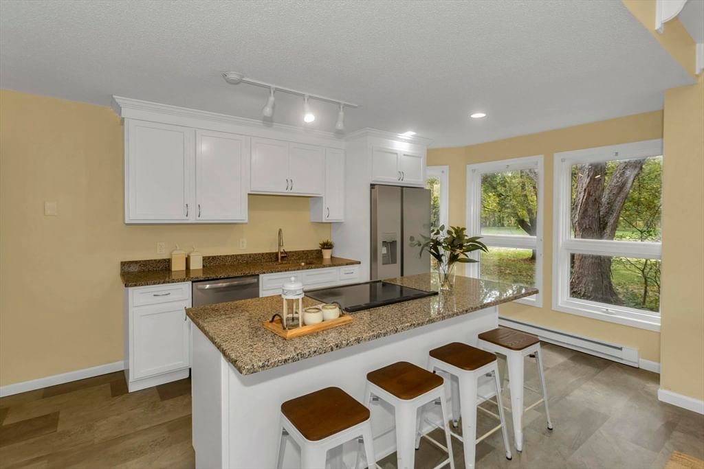 32 Swamp Road, Whately, MA 01373 photo 2