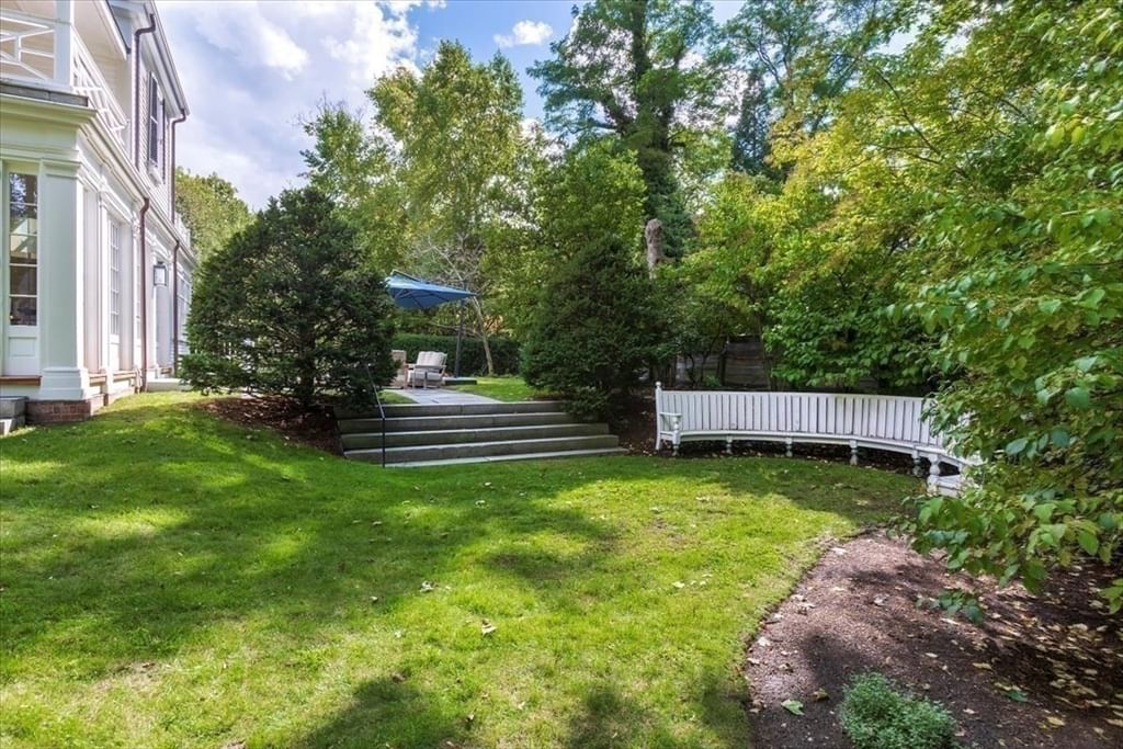 153 Brattle St Cambridge — Photo 32 of 34