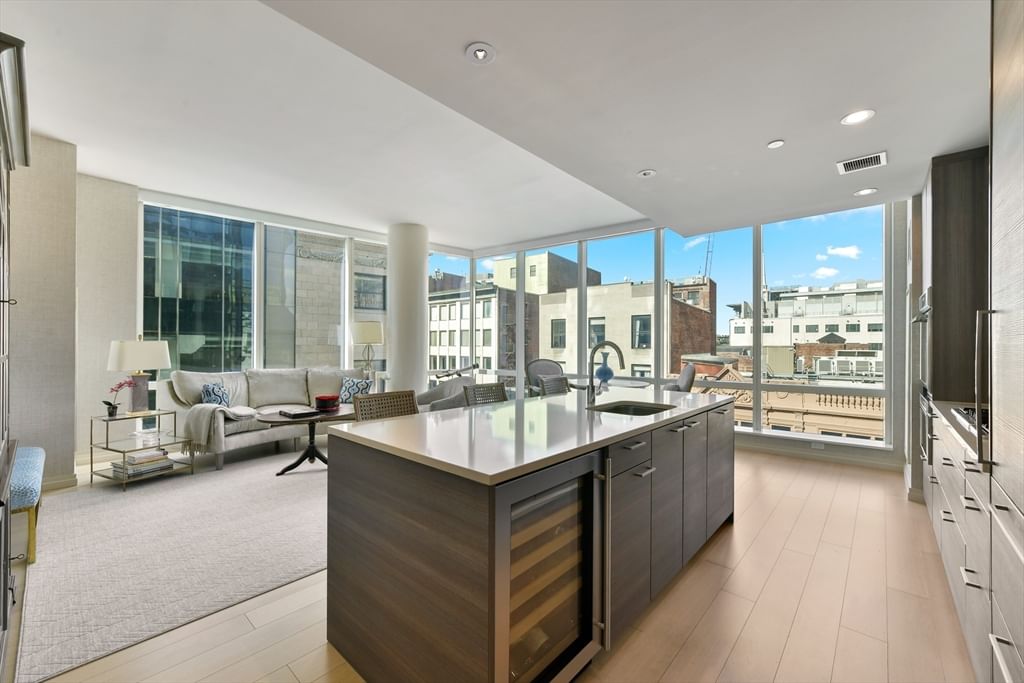 1 Franklin Street #1003 Floor 10