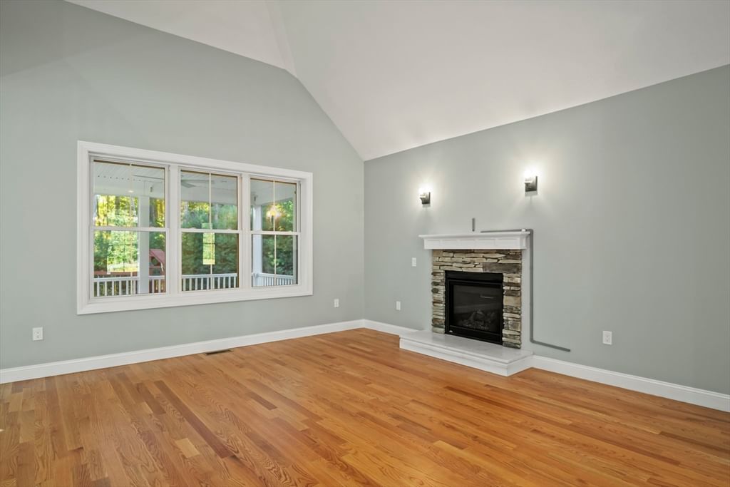 22 Eastwood Lane, Whately, MA 01373 photo 5