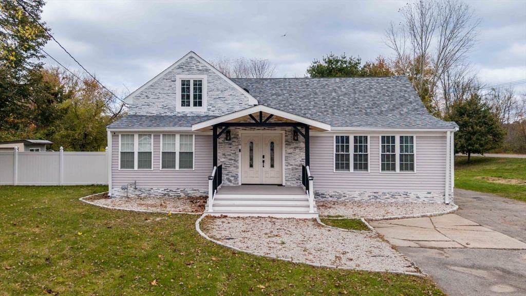 128 Old Bedford Rd Westport — Photo 2 of 41