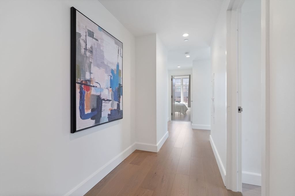 100 Lovejoy Wharf #PH 1B Boston — Photo 22 of 41
