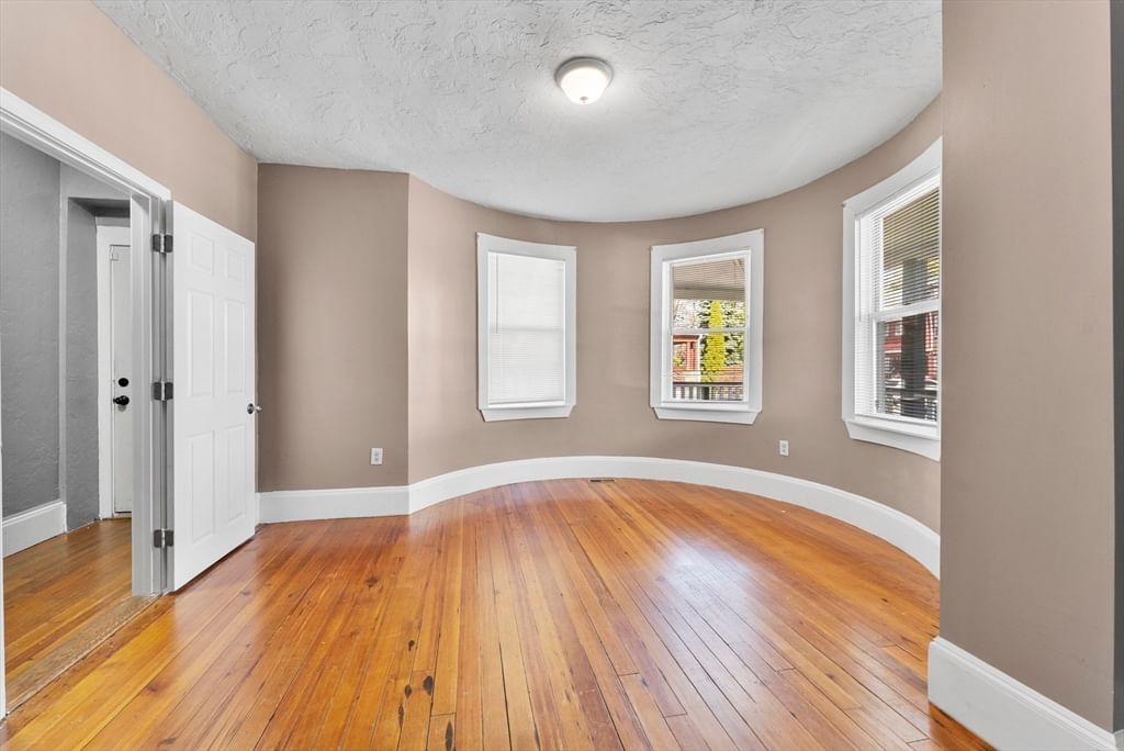 69 Greenwood St Boston — Photo 31 of 42