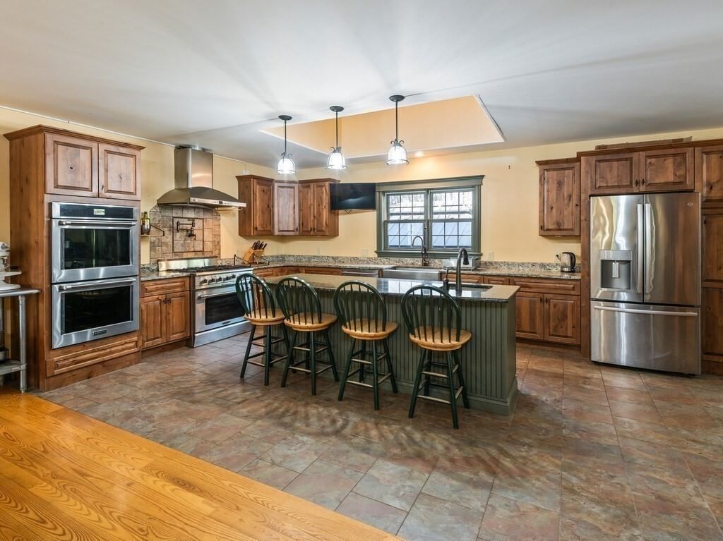 1082 Old Dana Rd Barre — Photo 7 of 42