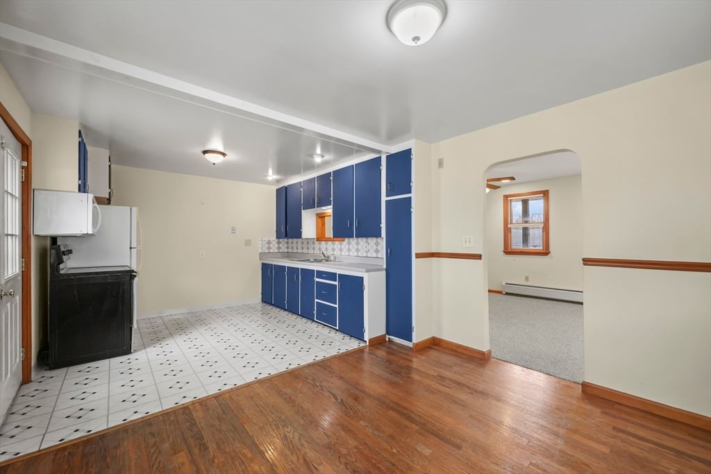 31-33 Apremont St, Adams, MA 01220 photo 2