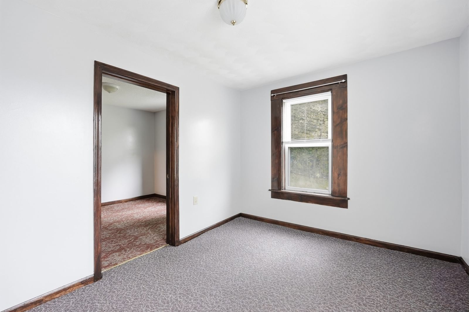 295 Main Springfield — Photo 17 of 22