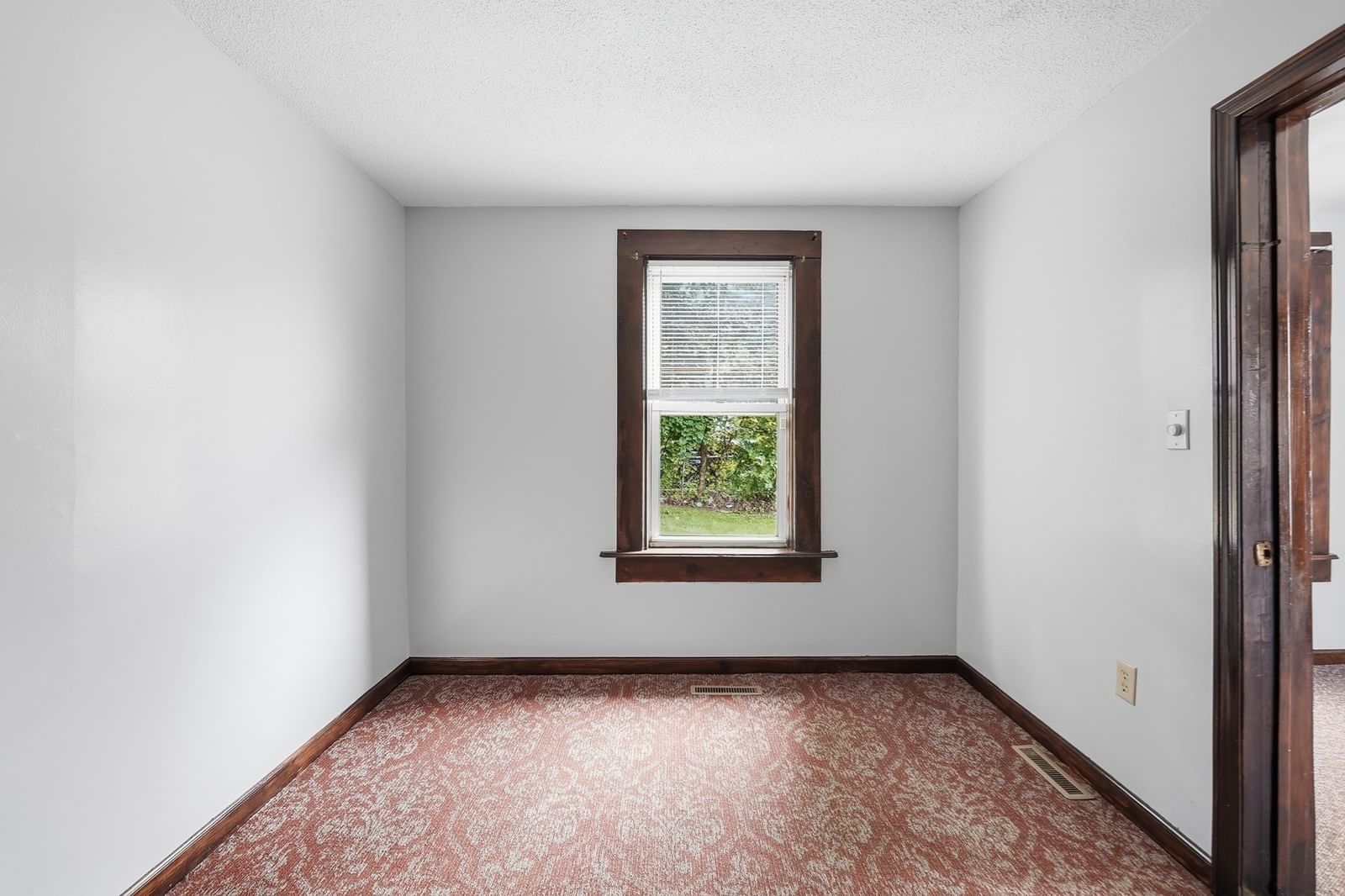 295 Main Springfield — Photo 18 of 22