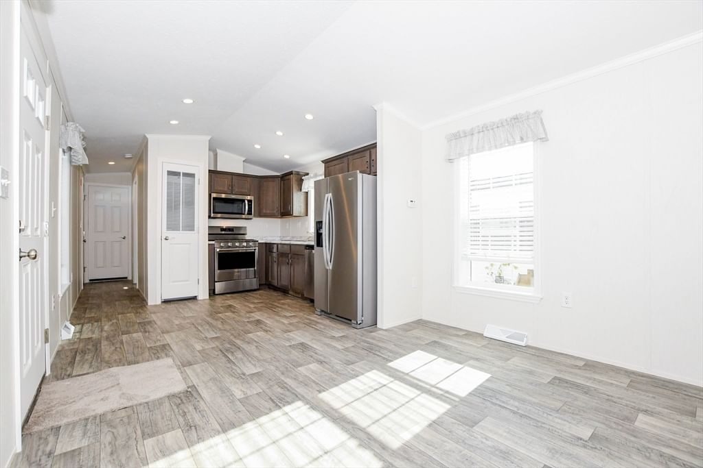 3040 Cranberry Hwy #32 Wareham — Photo 11 of 23