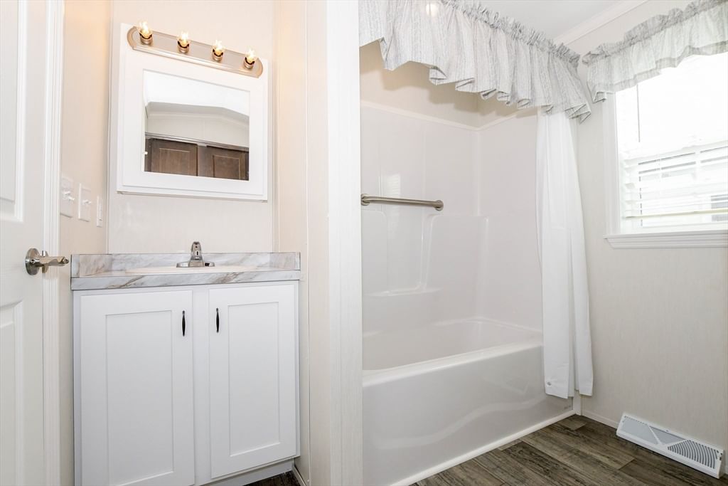 3040 Cranberry Hwy #32 Wareham — Photo 15 of 23