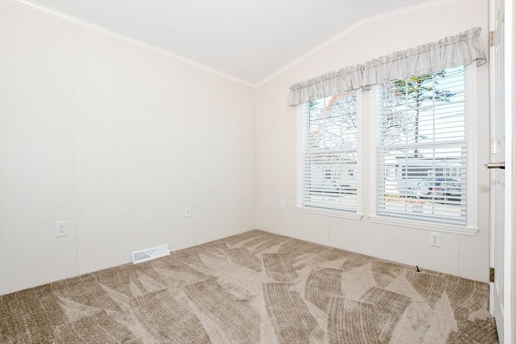3040 Cranberry Hwy #32 Wareham — Photo 18 of 23
