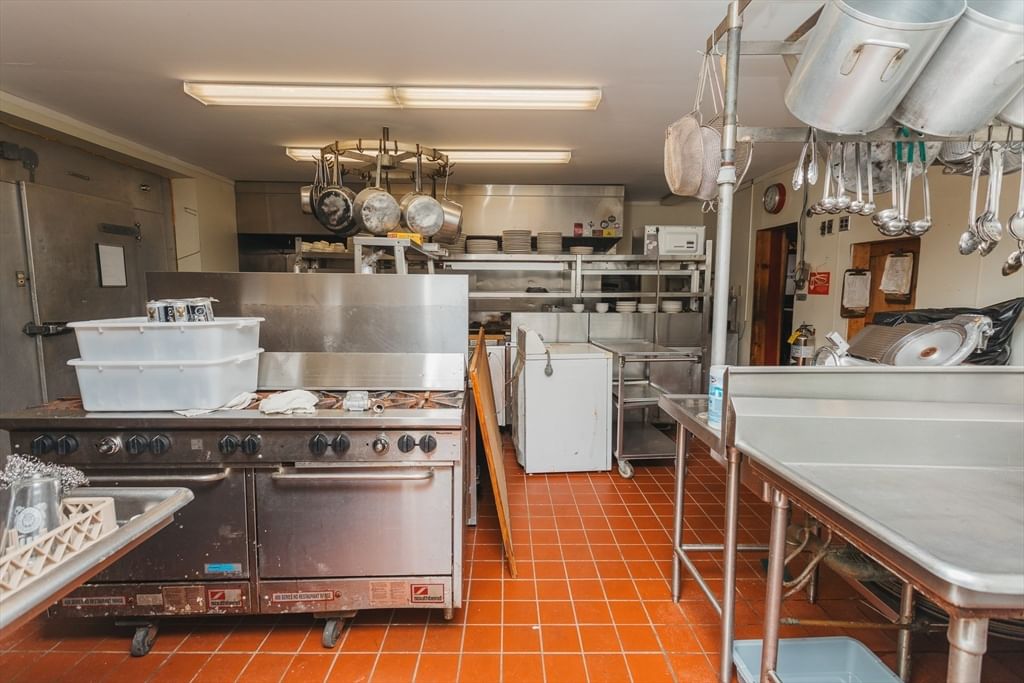 559 Tea St Charlemont — Photo 10 of 42