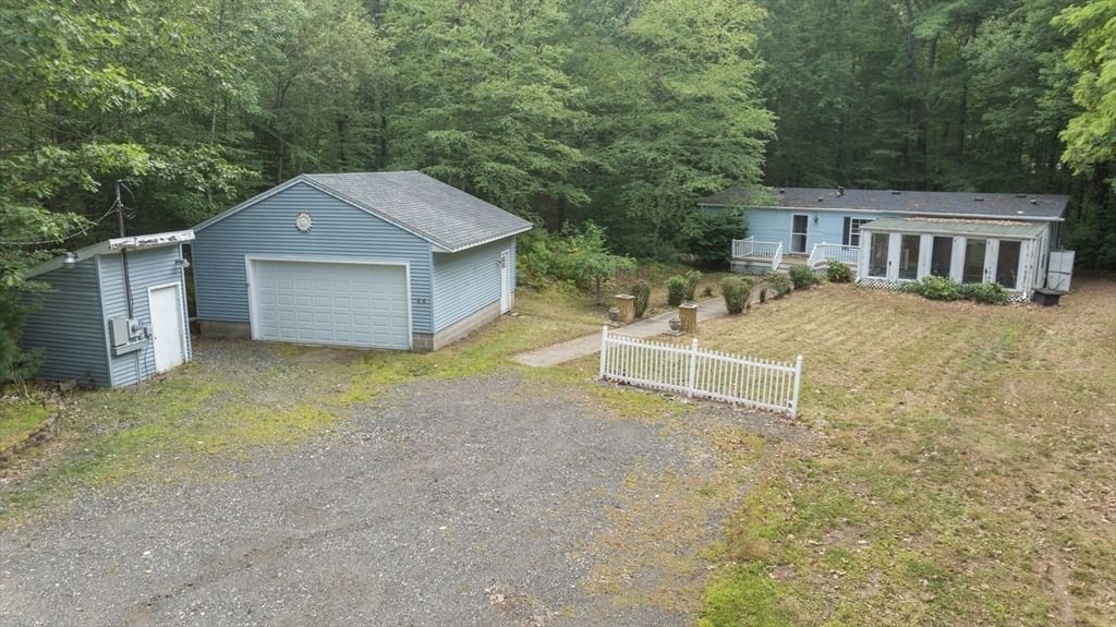 Listing Image 26