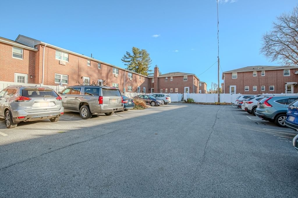 Listing Image 21