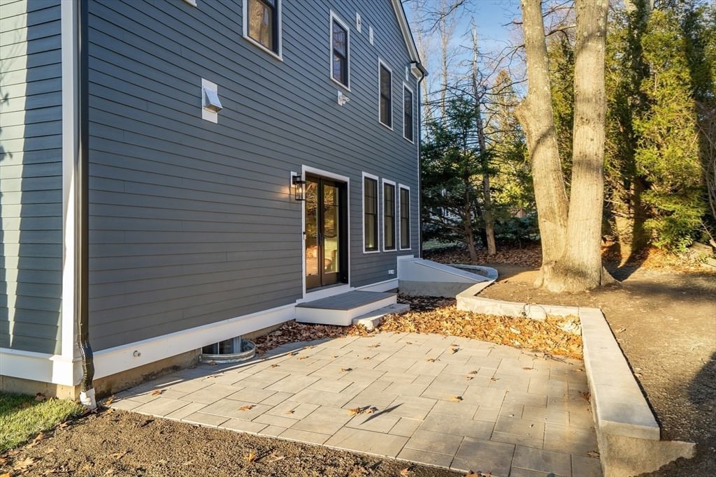 19 Deering Lexington — Photo 39 of 42