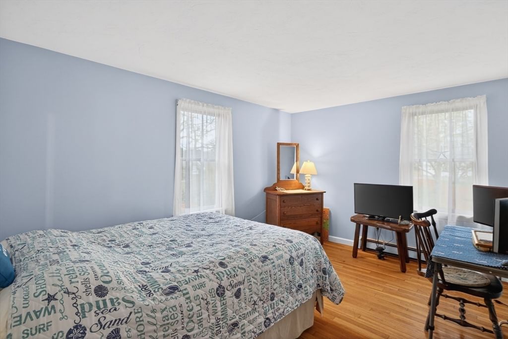 33 Duck Marsh Ln Chatham — Photo 26 of 36