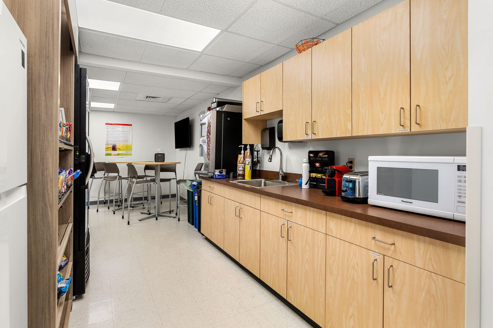4 Preston Ct, Bedford, MA 01730 photo 5