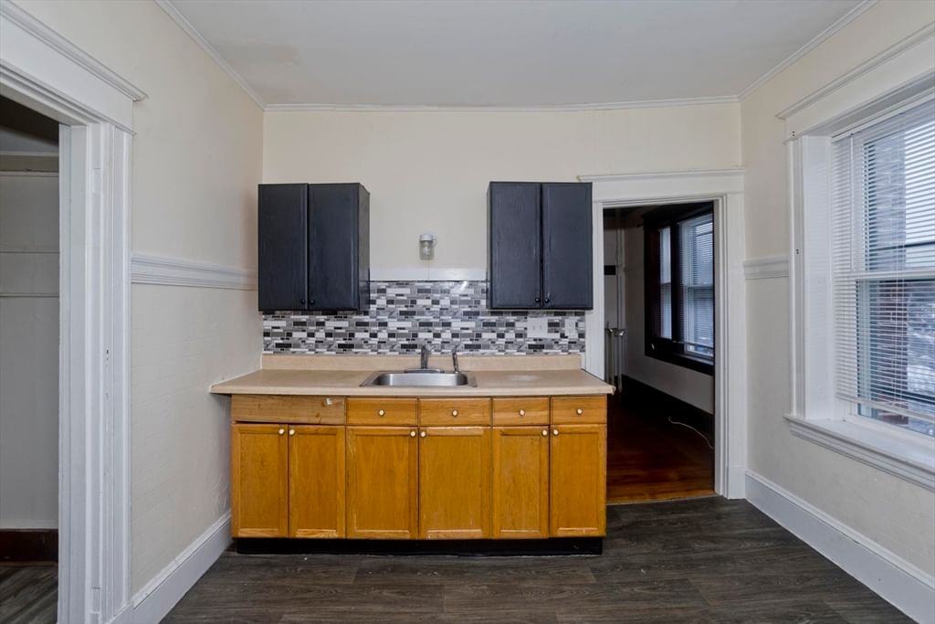 228 Belmont Ave Springfield — Photo 15 of 41