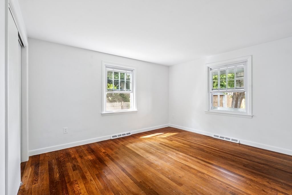8 Captain's Lane Mattapoisett — Photo 10 of 21