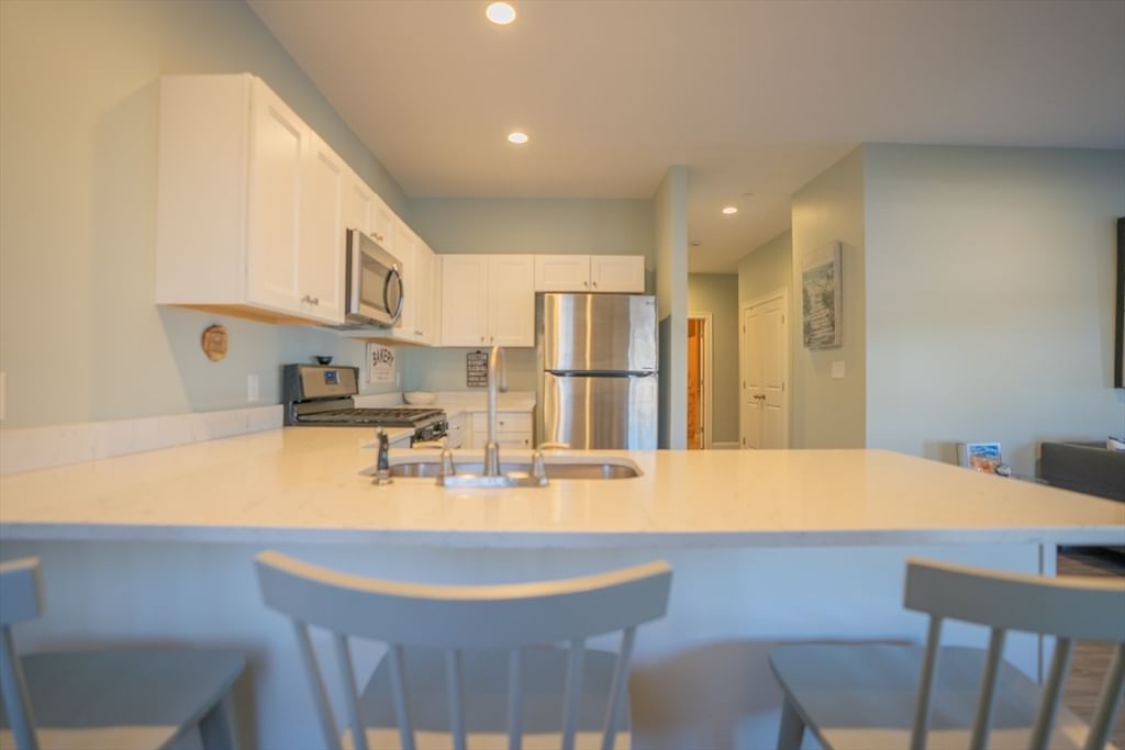 278 Court Street #101 Plymouth — Photo 9 of 25