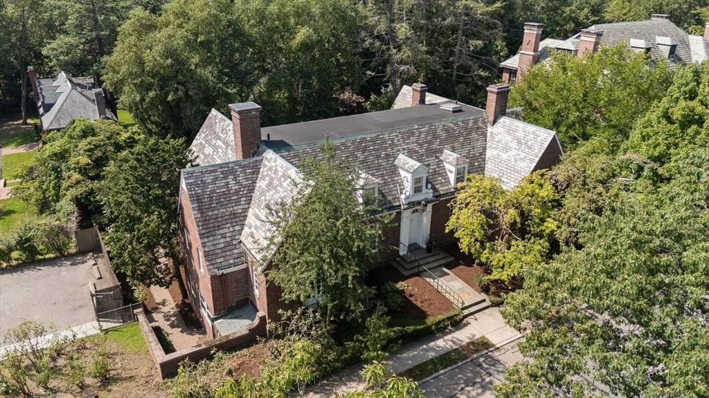 180 Ivy St Brookline — Photo 36 of 41