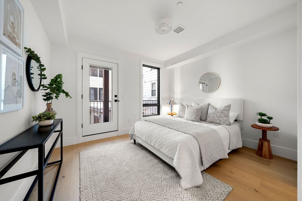 136 W 8th St #2 Boston — Photo 10 of 14