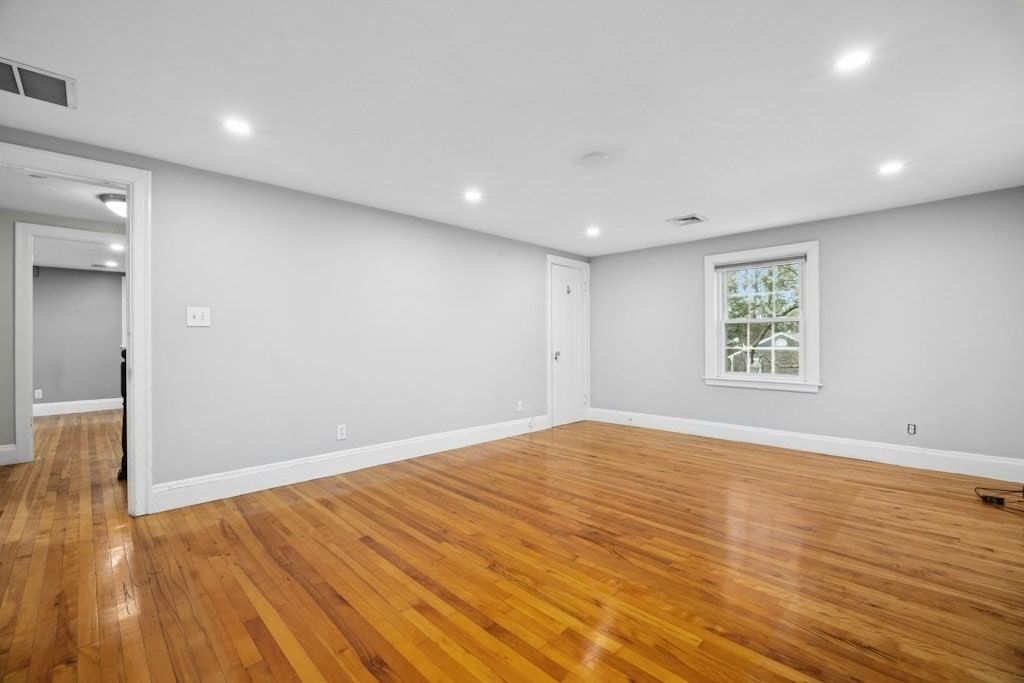 66 Brookline St Newton — Photo 14 of 29
