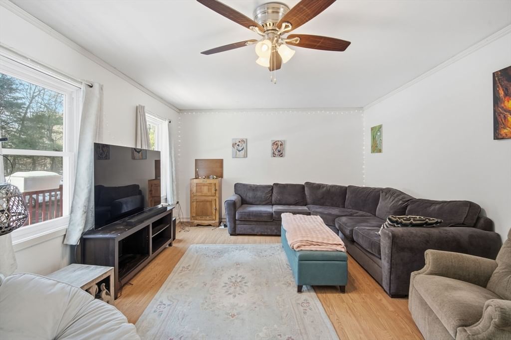 38 S Plain Rd, Sunderland, MA 01375 photo 3