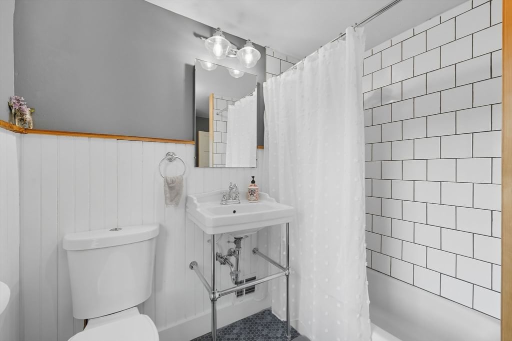 376 Northwest Rd, Westhampton, MA 01027 photo 5