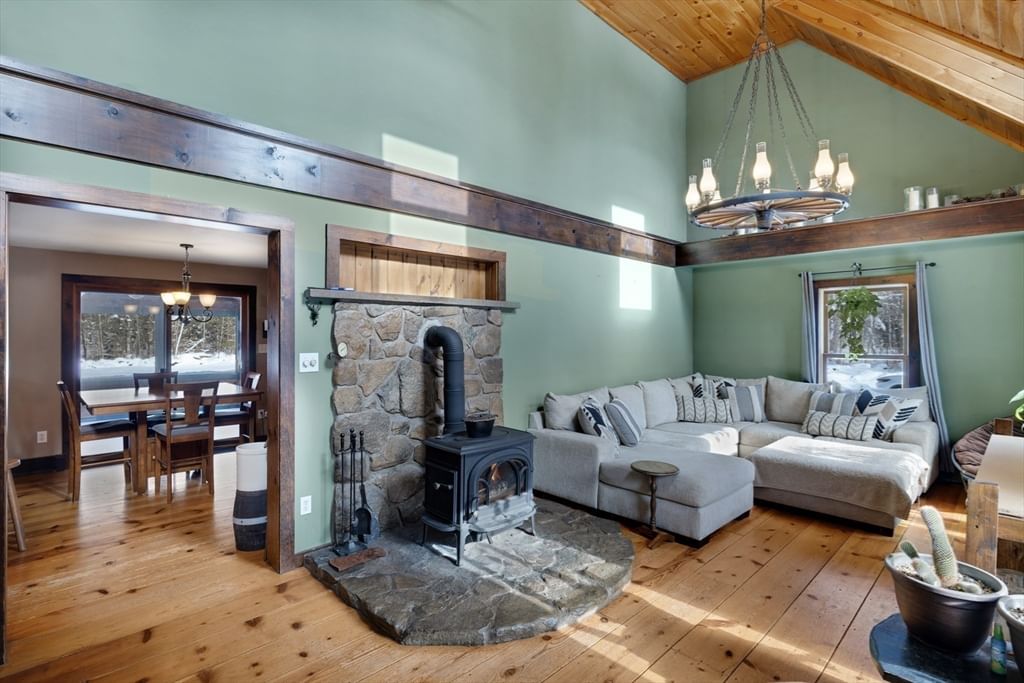 593 Woodmere Rd, Becket, MA 01223 photo 3