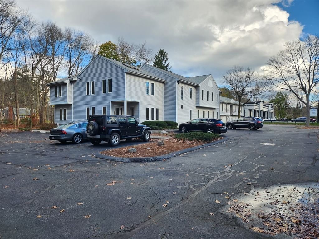 353 W Center St, West Bridgewater, MA 02379