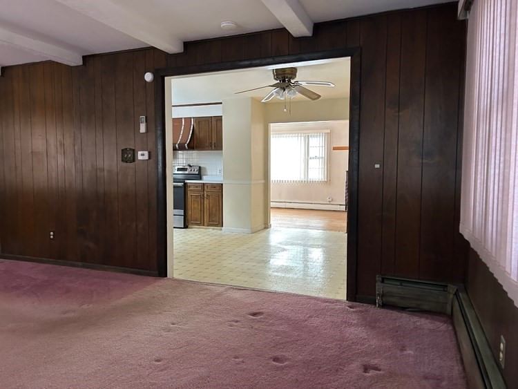 63 Meadowlark Dr Longmeadow — Photo 11 of 24