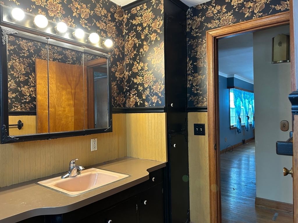 1157 Main St, Dalton, MA 01226 photo 5