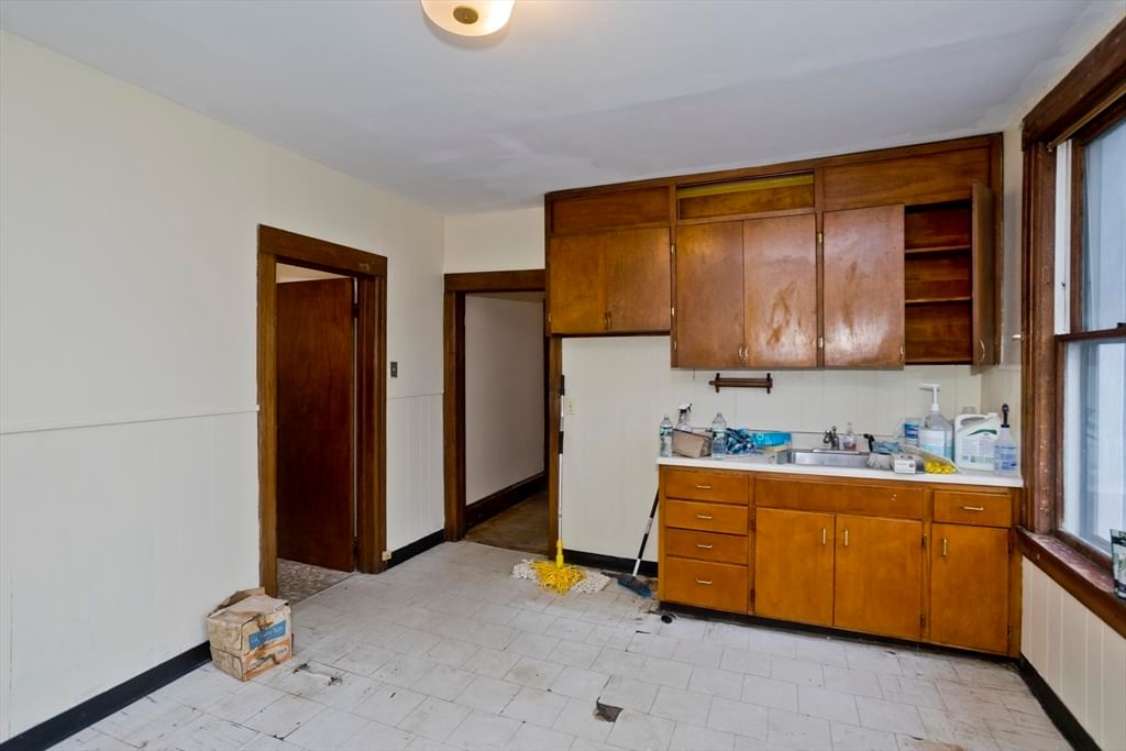 22-24 Woodbine Ave, Northampton, MA, 22-24 Woodbine Ave, Northampton, MA Photo #8