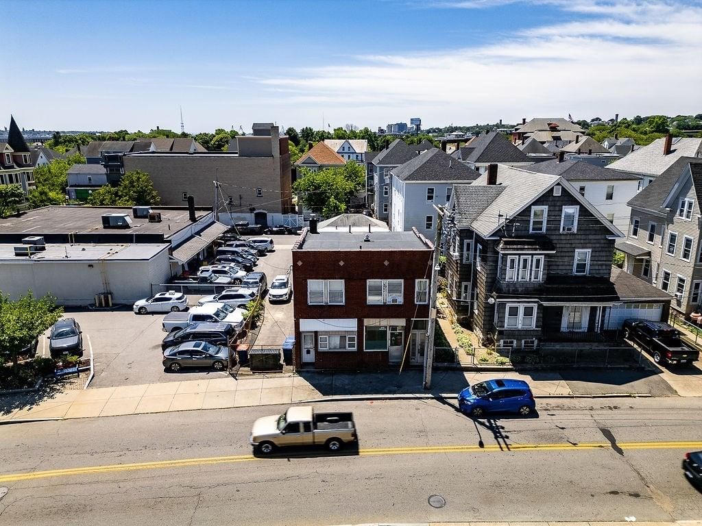 272 Sawyer St New Bedford — Photo 18 of 26