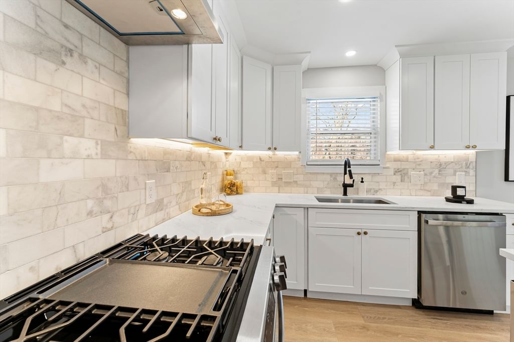 50 Clifford St Boston — Photo 17 of 40