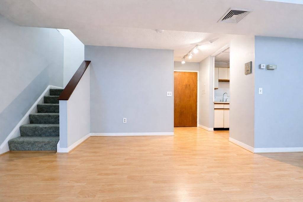 191 Thorndike St #1-26 Lowell — Photo 5 of 12